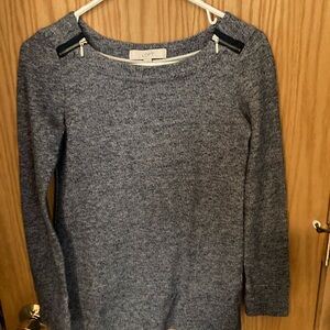 LOFT Women's Gray/Navy Sweater with Zipper Detail